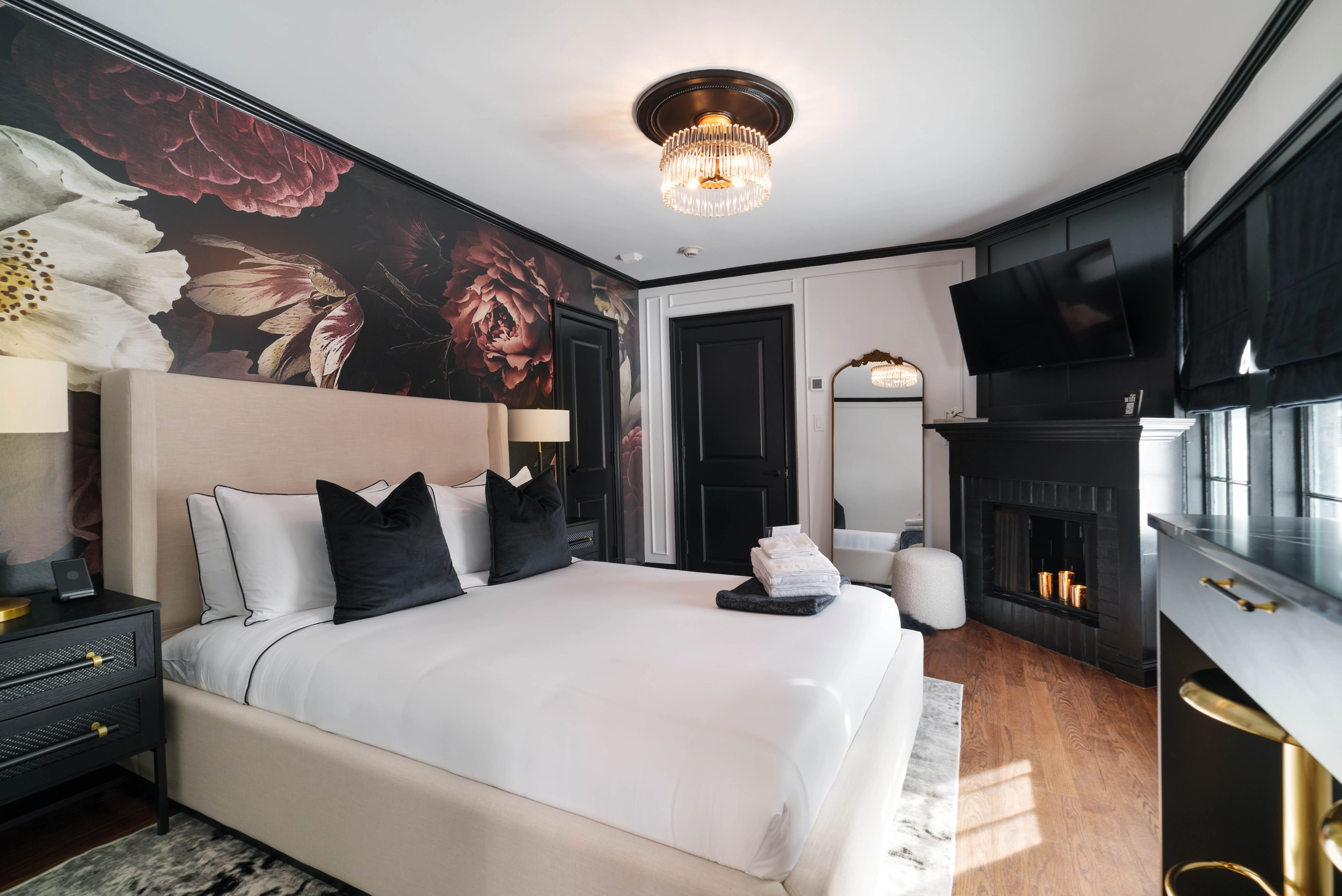 Garden Gables Suite 5