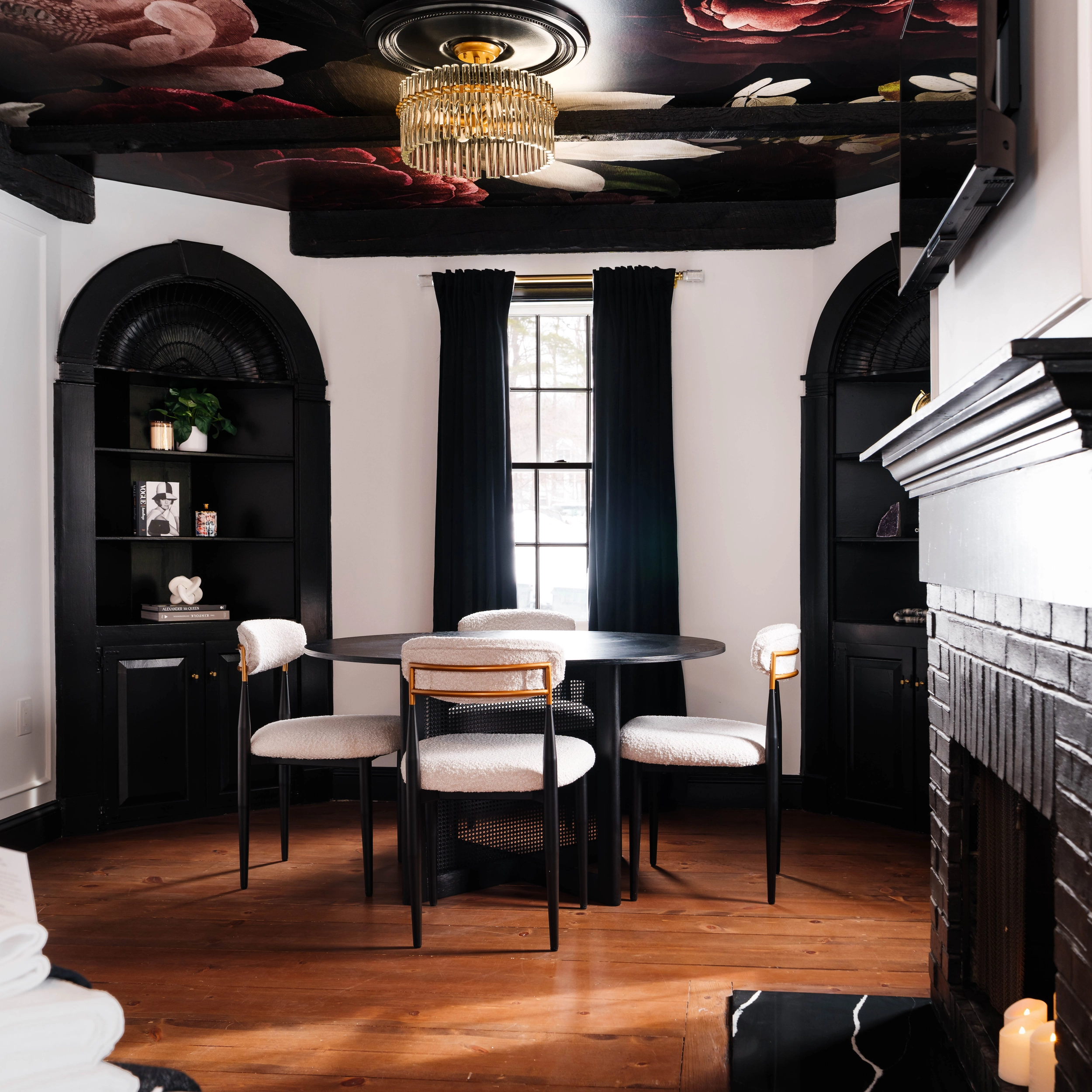 Garden Gables Suite 11